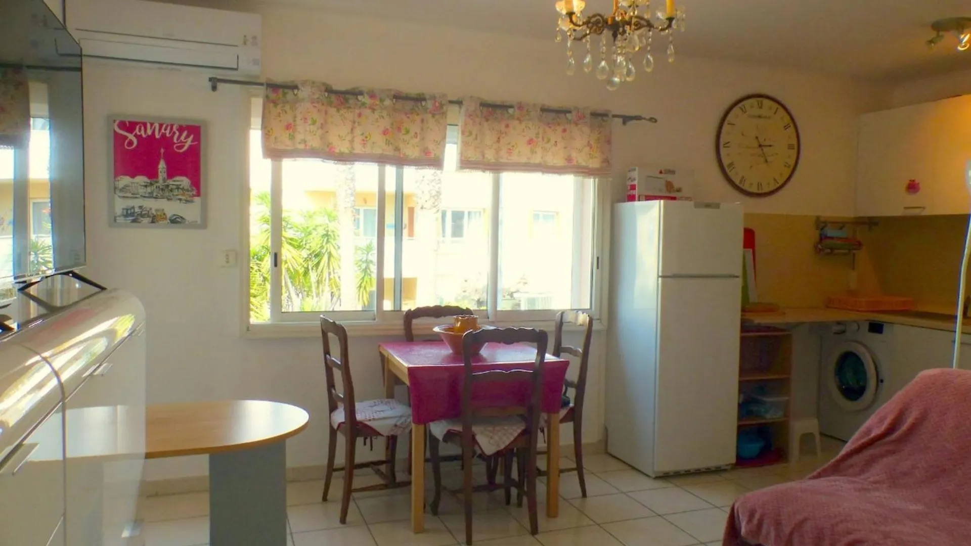 Pleasant Seaside Cocoon Apartment Six-Fours-les-Plages